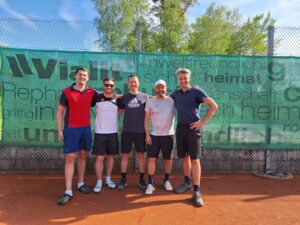 Sehr erfolgreicher Auftakt zur Meisterschaft unserer Tennisspieler